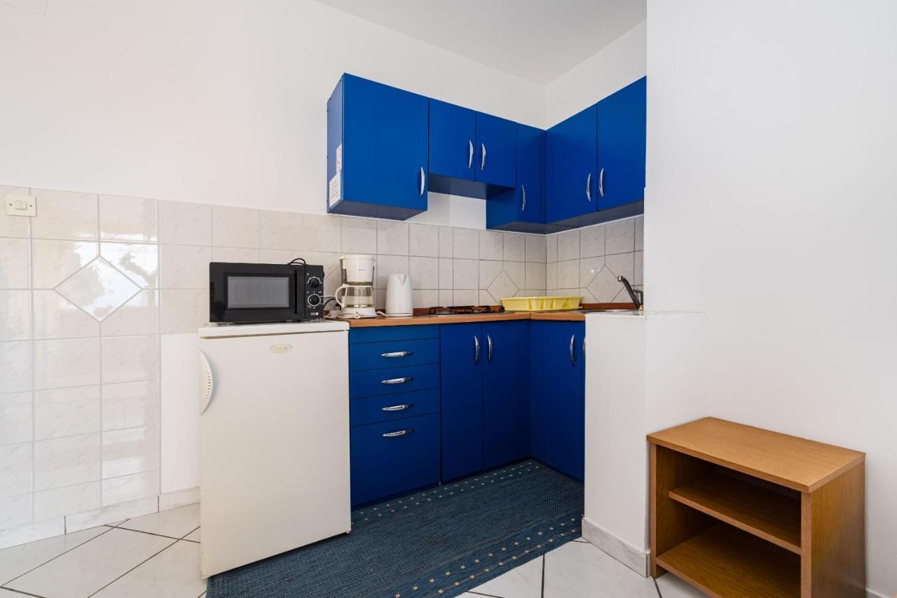 Nice Apartment Silvia Novalja Exterior photo